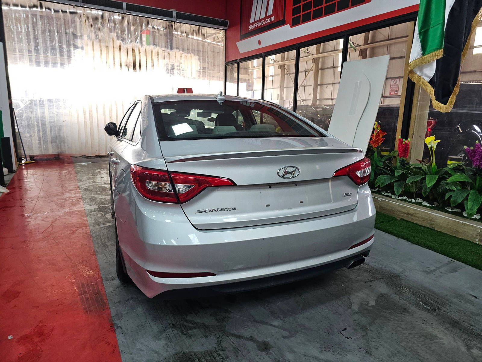 2015 HYUNDAI SONATA — 165615 Miles — Lot 97181795 — Main - Marhaba Auctions Used Cars - Image 4