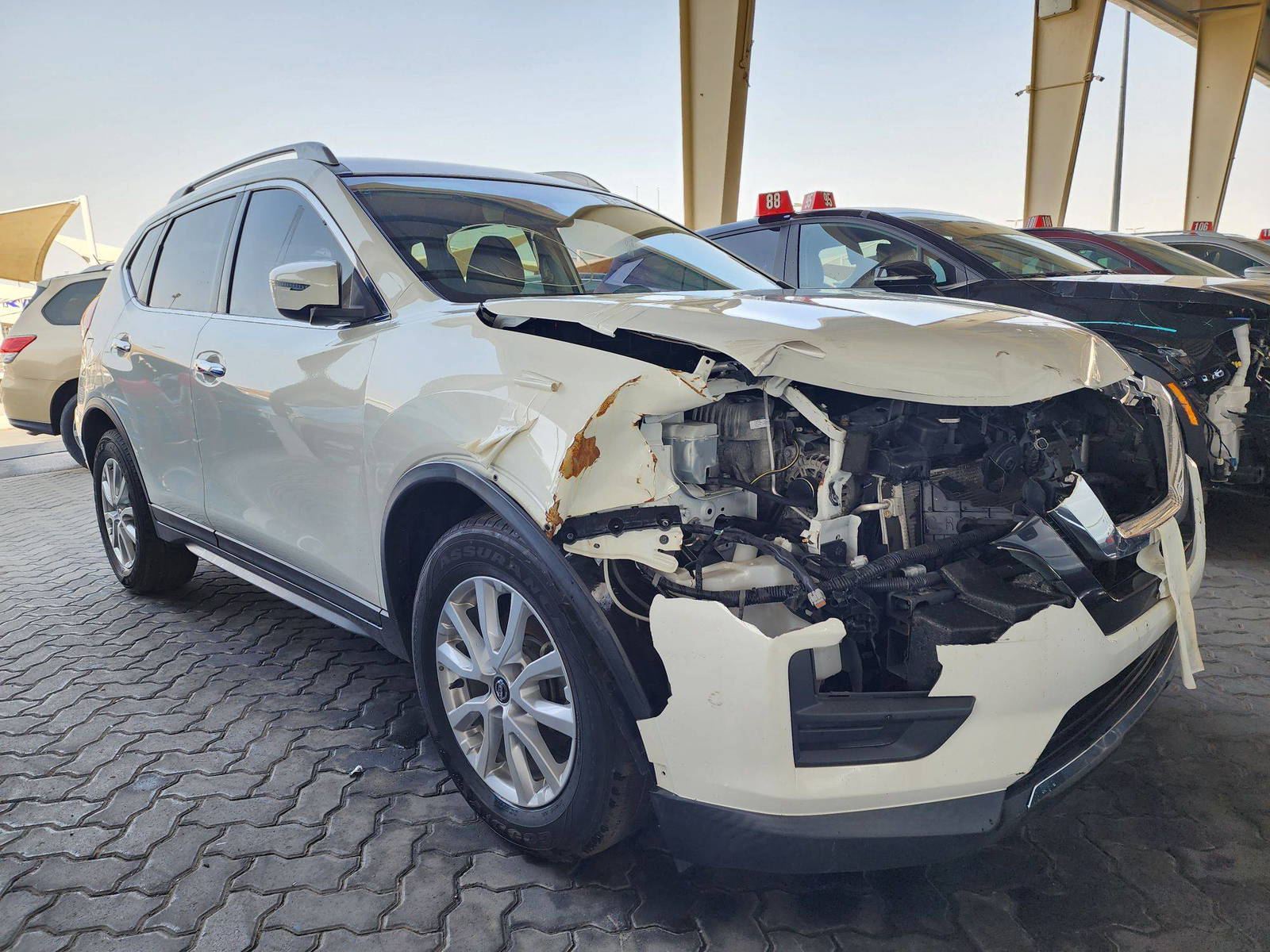 2019 NISSAN ROGUE — 118438 Miles — Lot 55515774 — Main - Marhaba Auctions Used Cars - Image 4