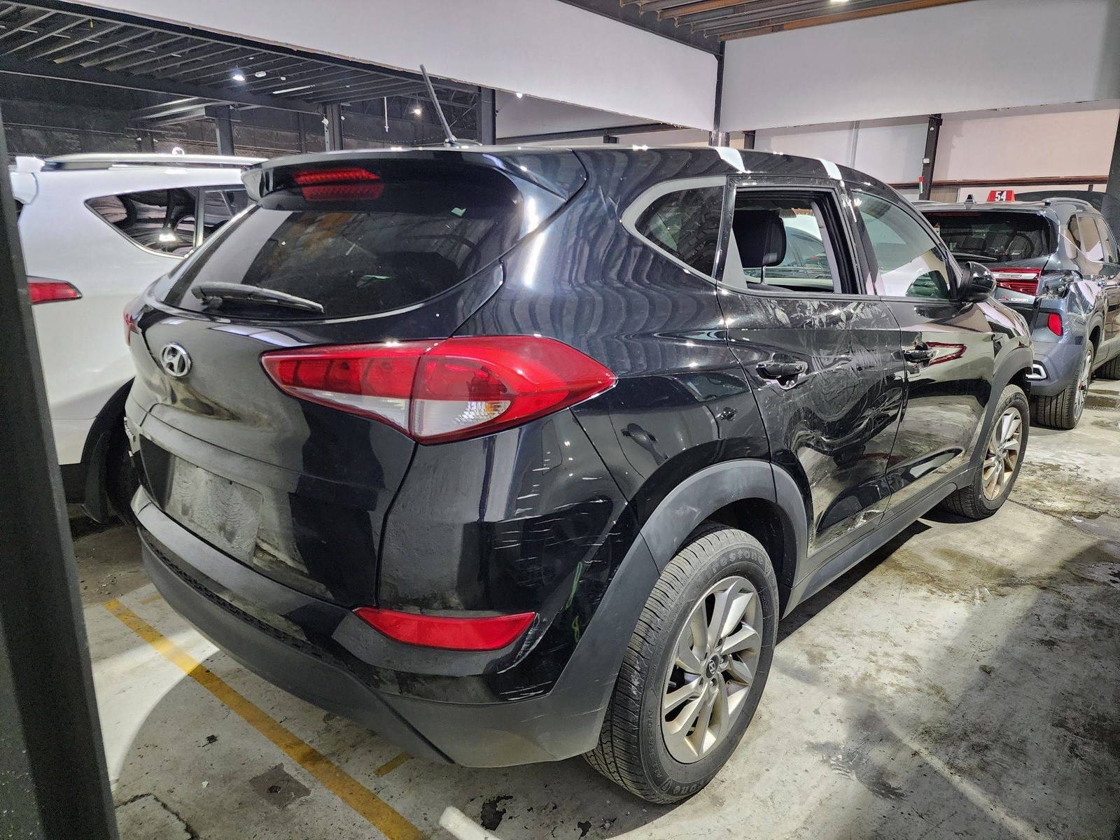 2016 HYUNDAI TUCSON — 126582 Miles — Lot 41581985 — Ind. 12 - Marhaba Auctions Used Cars - Image 3