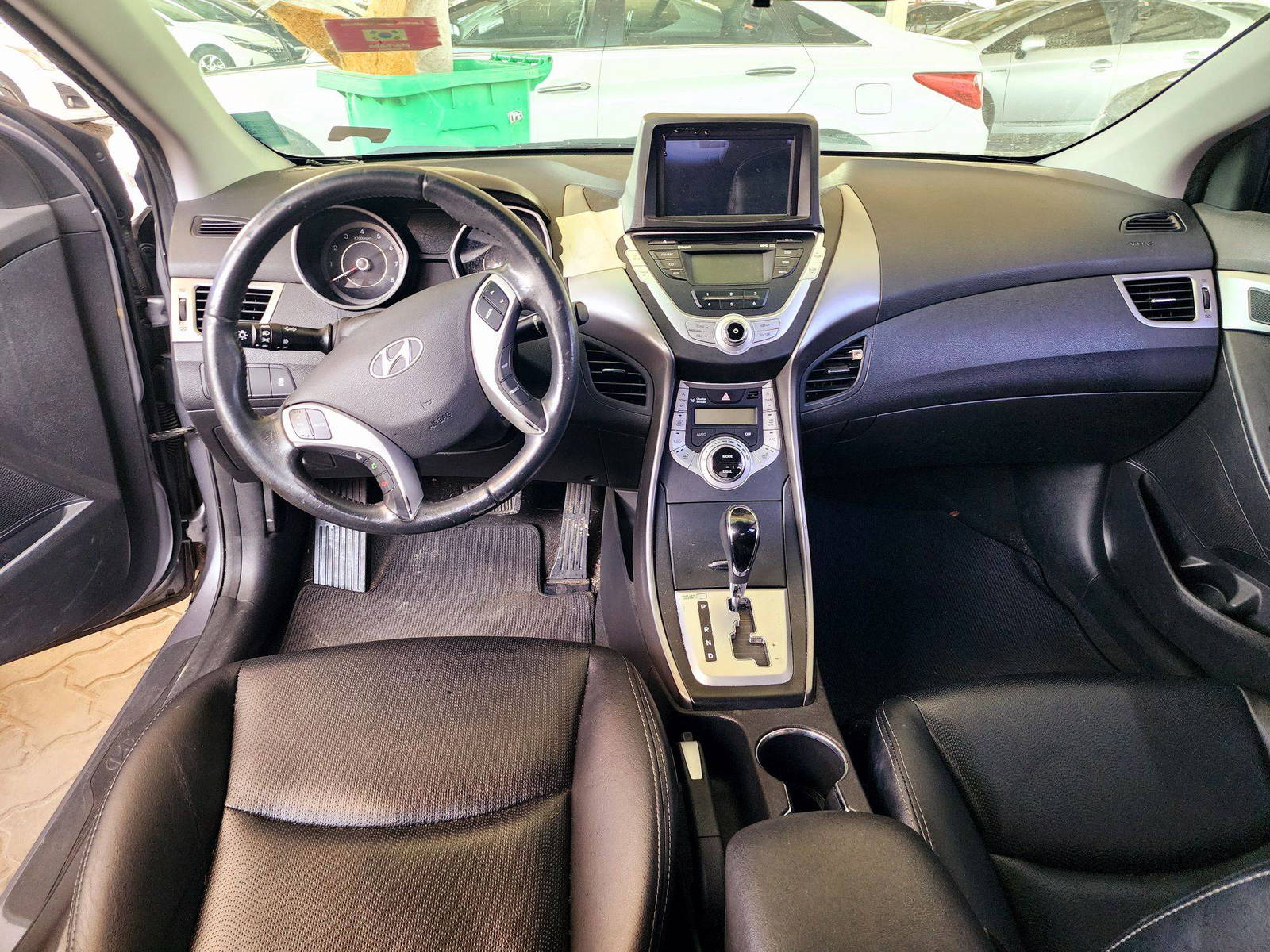 2012 HYUNDAI AVANTE — 161716 KM — Lot 451574 — Ind. 12 - Marhaba Auctions Used Cars - Image 7