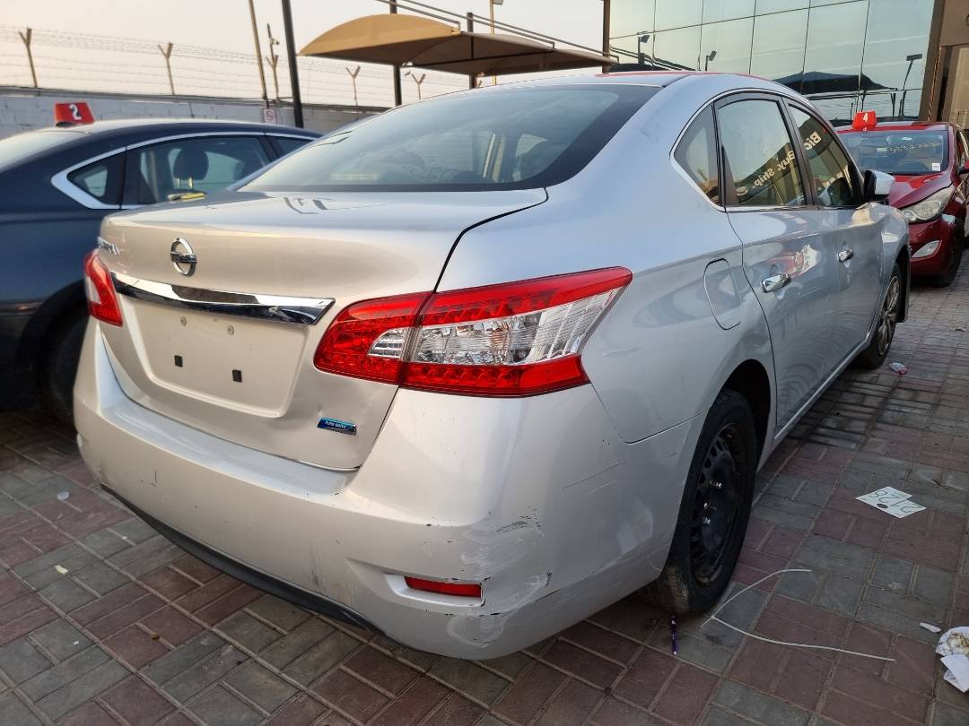 2013 NISSAN SENTRA — 103227 Miles — Lot 2154789 — Ind. 12 - Marhaba Auctions Used Cars - Image 4