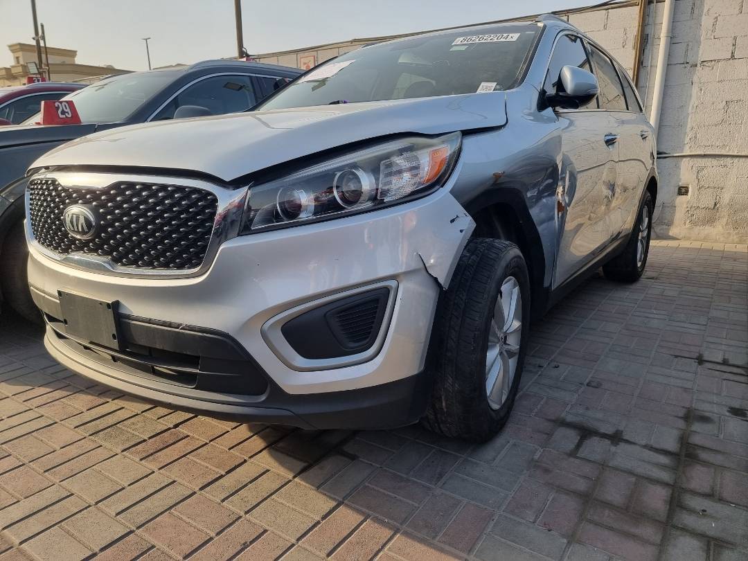 2018 KIA SORENTO — 91835 Miles — Lot 358892 — Main - Marhaba Auctions Used Cars - Image 4