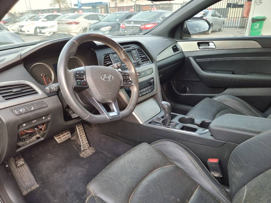 2015 HYUNDAI SONATA — 144735 Miles — Lot 325698 — Ind. 12 - Marhaba Auctions Used Cars - Image 7