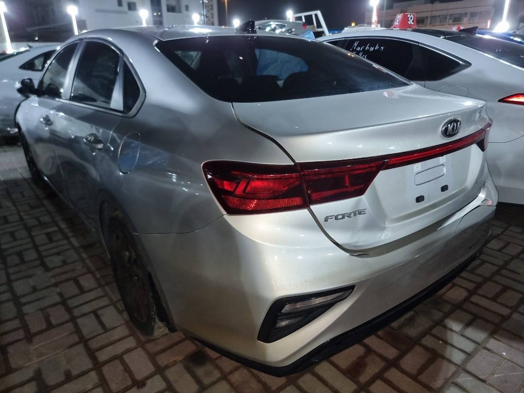 2019 KIA FORTE — 116265 Miles — Lot 40615554 - Marhaba Auctions Used Cars - Image 3