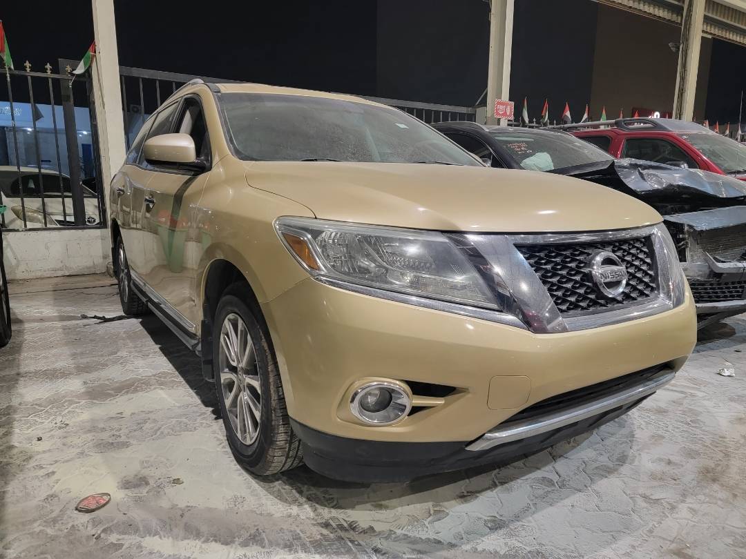 2013 NISSAN PATHFINDER — 210672 Miles — Lot DC632541 — Main - Marhaba Auctions Used Cars - Image 3