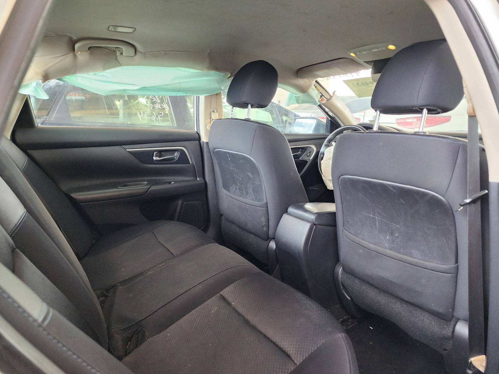 2016 NISSAN ALTIMA — 178977 Miles — Lot 39194632 — Souq - Marhaba Auctions Used Cars - Image 4