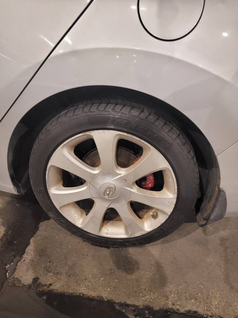 2012 HYUNDAI ELANTRA — 149682 Miles — Lot 092814 — Main - Marhaba Auctions Used Cars - Image 9