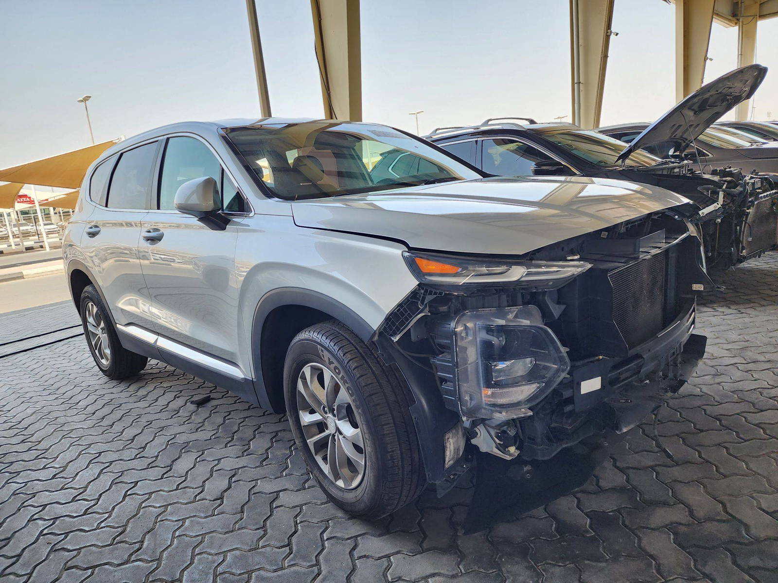 2019 HYUNDAI SANTA FE — 112422 Miles — Lot 98422 — Souq - Marhaba Auctions Used Cars - Image 5