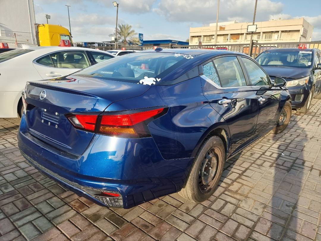 2020 NISSAN ALTIMA — 123973 Miles — Lot LC238987 — Main - Marhaba Auctions Used Cars - Image 3
