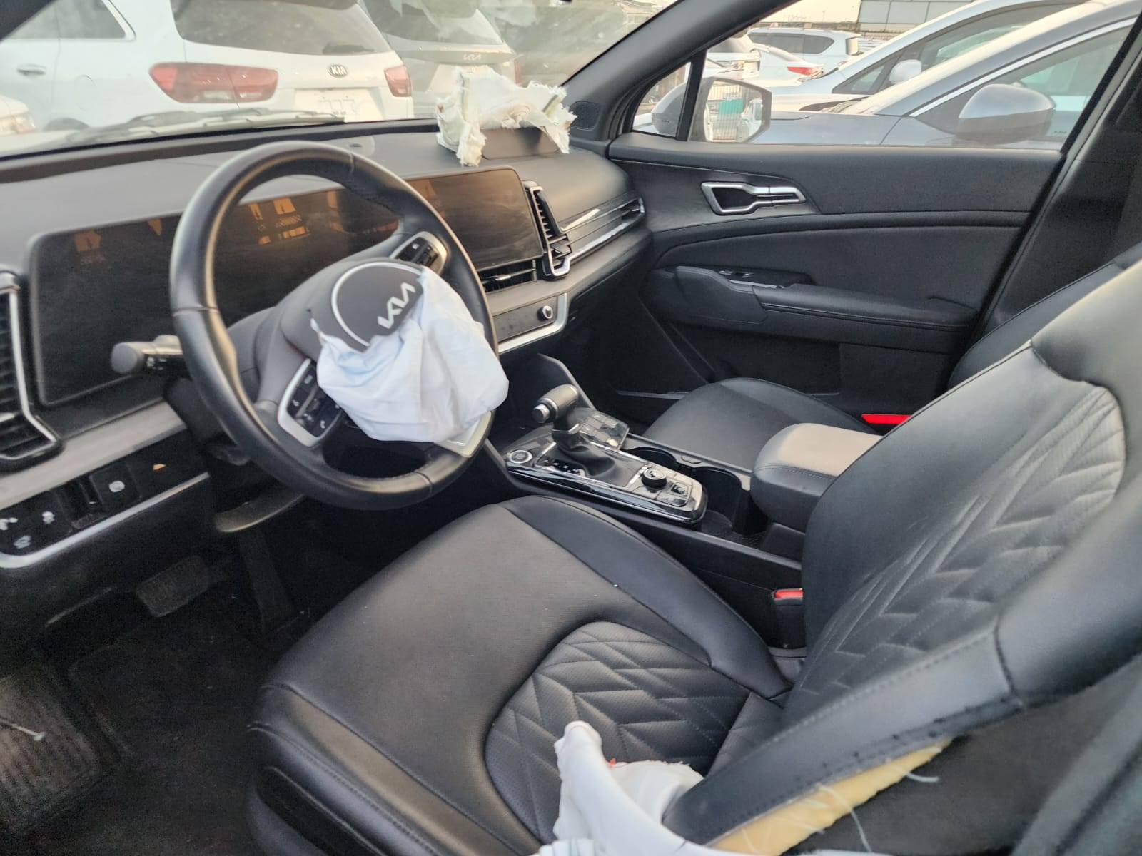 KIA SPORTAGE 2023 - Marhaba Auction Used Cars - Image 8