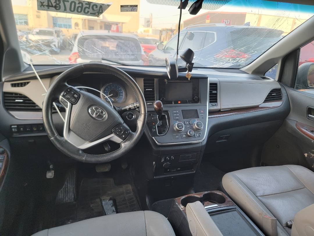 2015 TOYOTA SIENNA — 161186 Miles — Lot FS095196 — Main - Marhaba Auctions Used Cars - Image 6