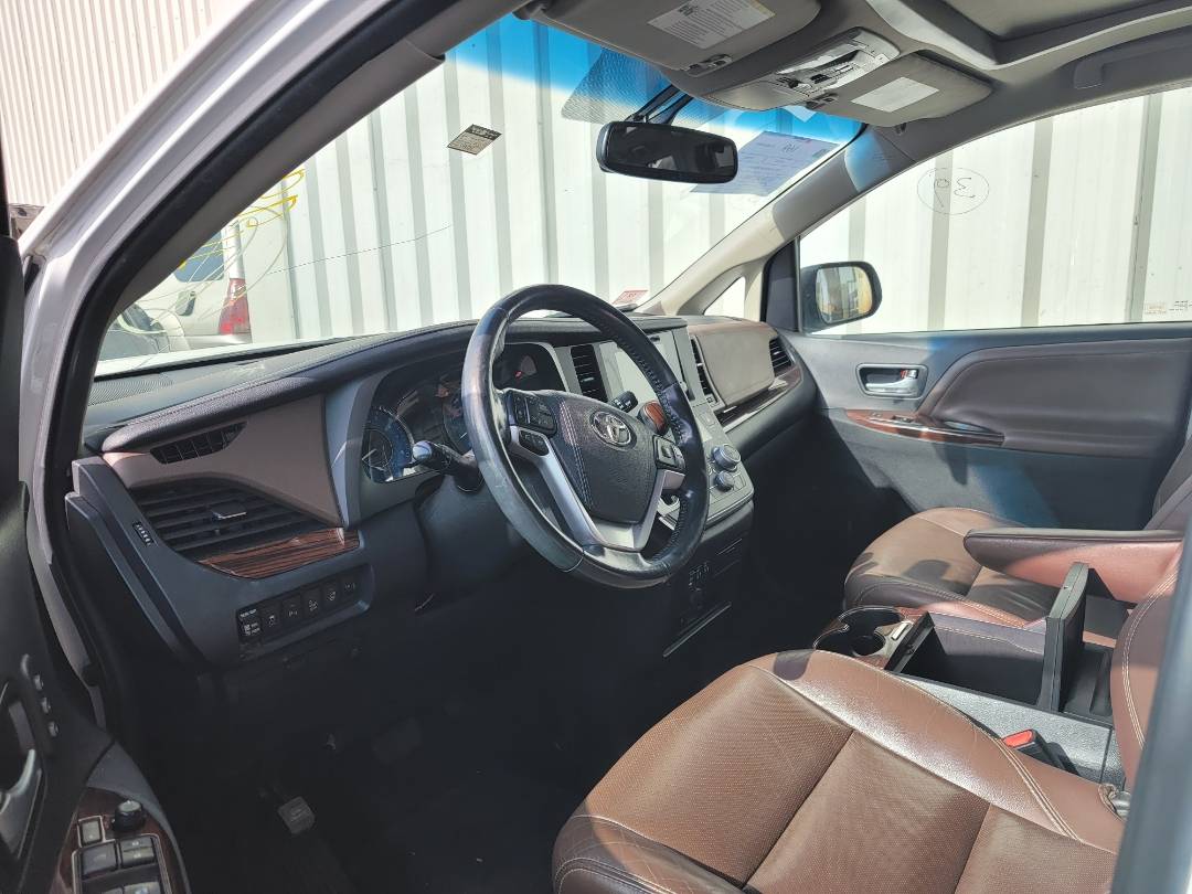 2017 TOYOTA SIENNA — 143566 Miles — Lot 3HS169953 — Main - Marhaba Auctions Used Cars - Image 6