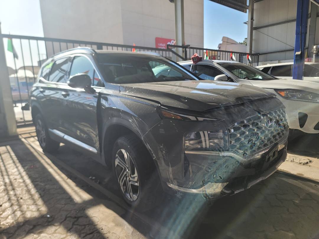 2021 HYUNDAI SANTA FE — 55651 KM — Lot H335757 — Main - Marhaba Auctions Used Cars - Image 4