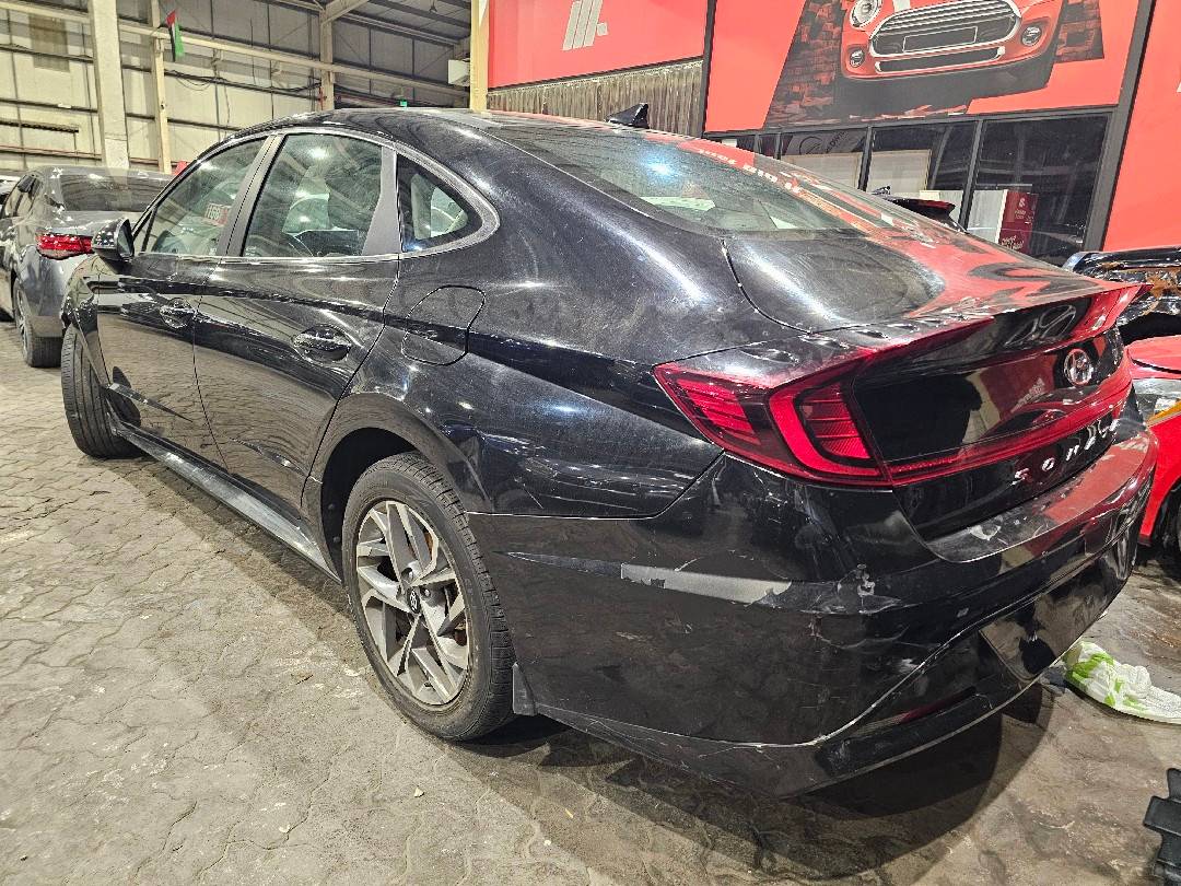 HYUNDAI SONATA