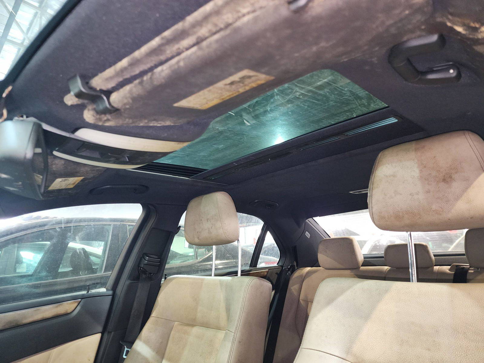 MERCEDES BENZ E 350 2011 - Marhaba Auction Used Cars - Image 10