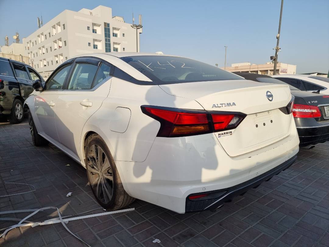 2021 NISSAN ALTIMA — 52284 Miles — Lot 1254748 — Ind. 12 - Marhaba Auctions Used Cars - Image 3