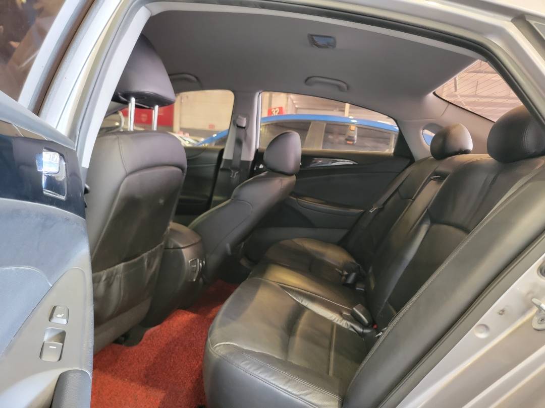 2010 HYUNDAI SONATA — 146883 KM — Lot A104792 — Main - Marhaba Auctions Used Cars - Image 7