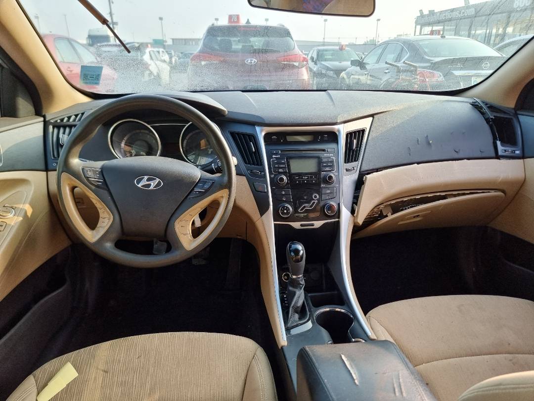 2011 HYUNDAI SONATA — 211425 Miles — Lot 125487 — Ind. 12 - Marhaba Auctions Used Cars - Image 7