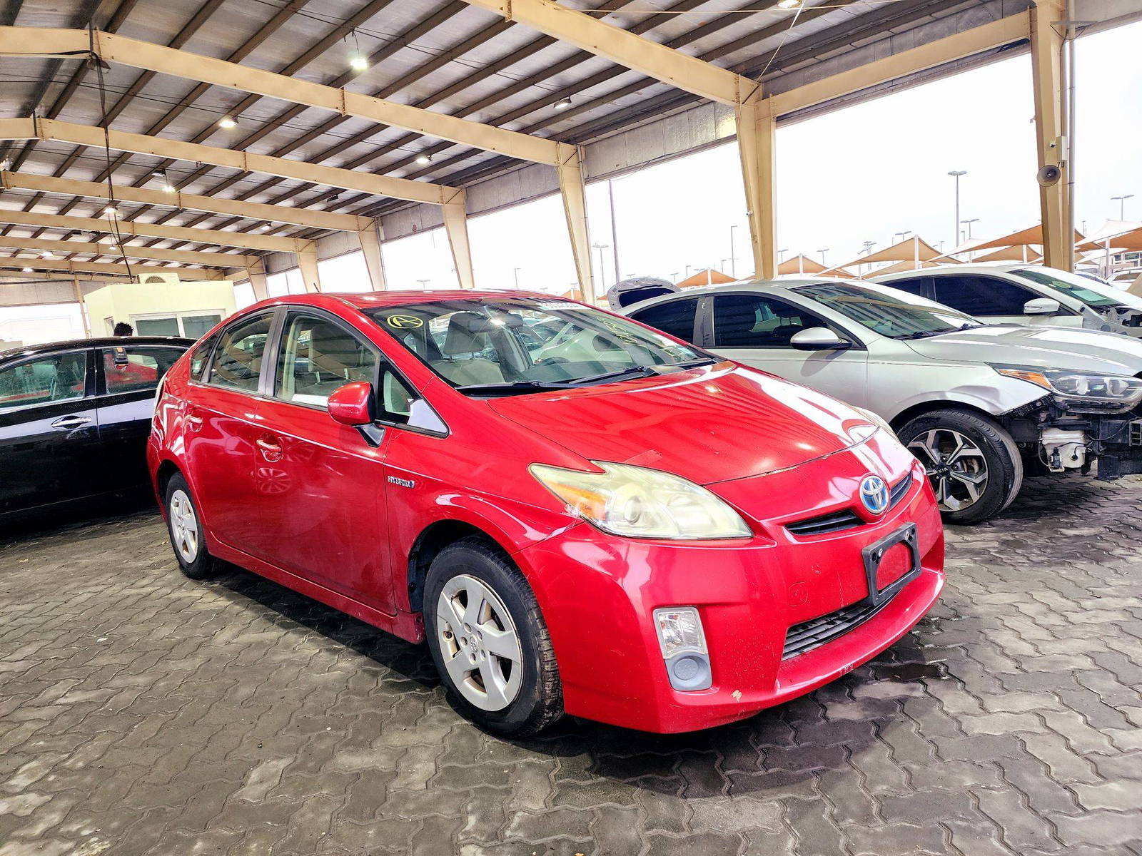 2010 TOYOTA PRIUS — 196728 Miles — Lot 0104503 — Souq - Marhaba Auctions Used Cars - Image 3