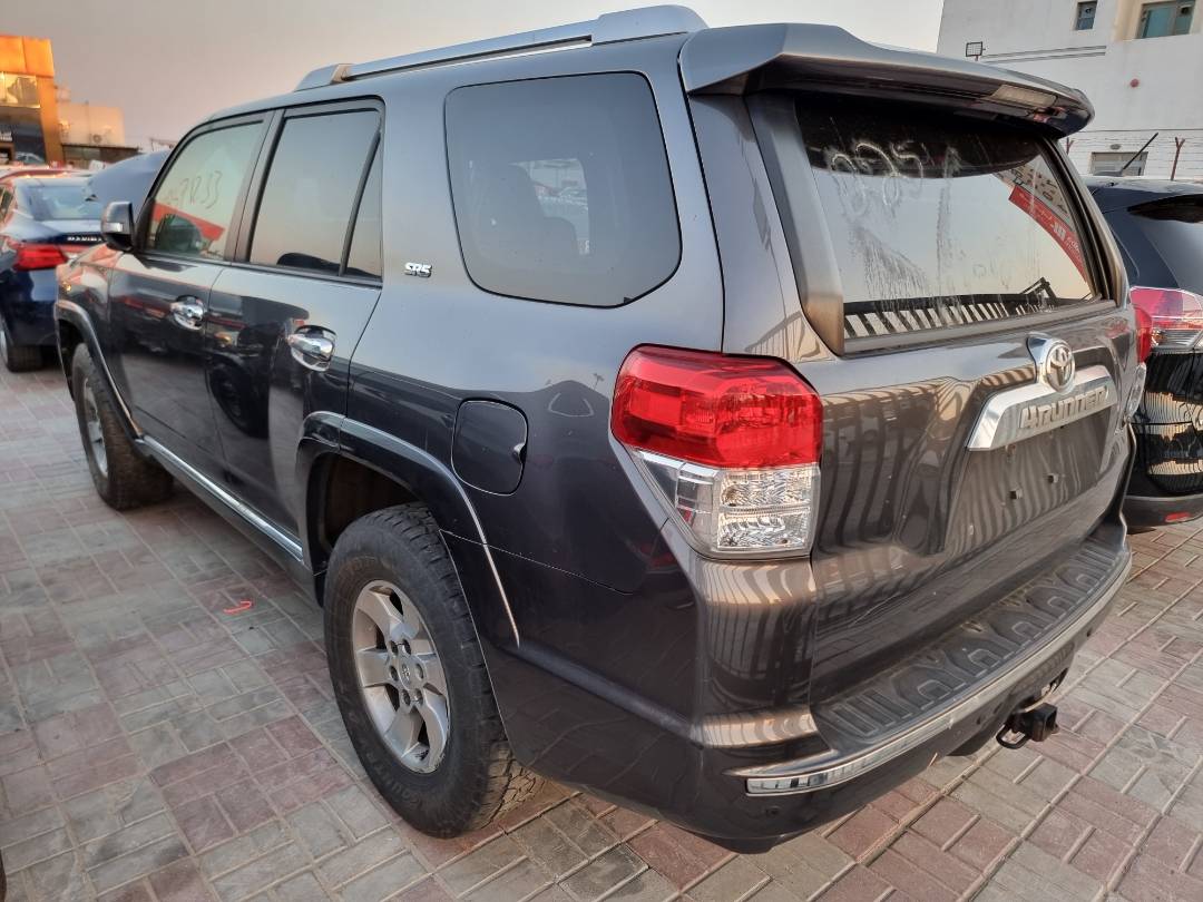 2010 TOYOTA 4RUNNER SR5 — 167417 Miles — Lot 412548 — Ind. 12 - Marhaba Auctions Used Cars - Image 3