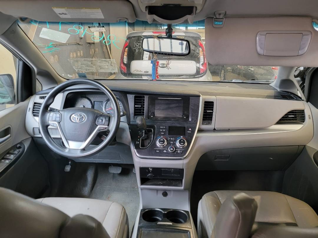 2017 TOYOTA SIENNA — 144890 Miles — Lot HS781835 — Main - Marhaba Auctions Used Cars - Image 5