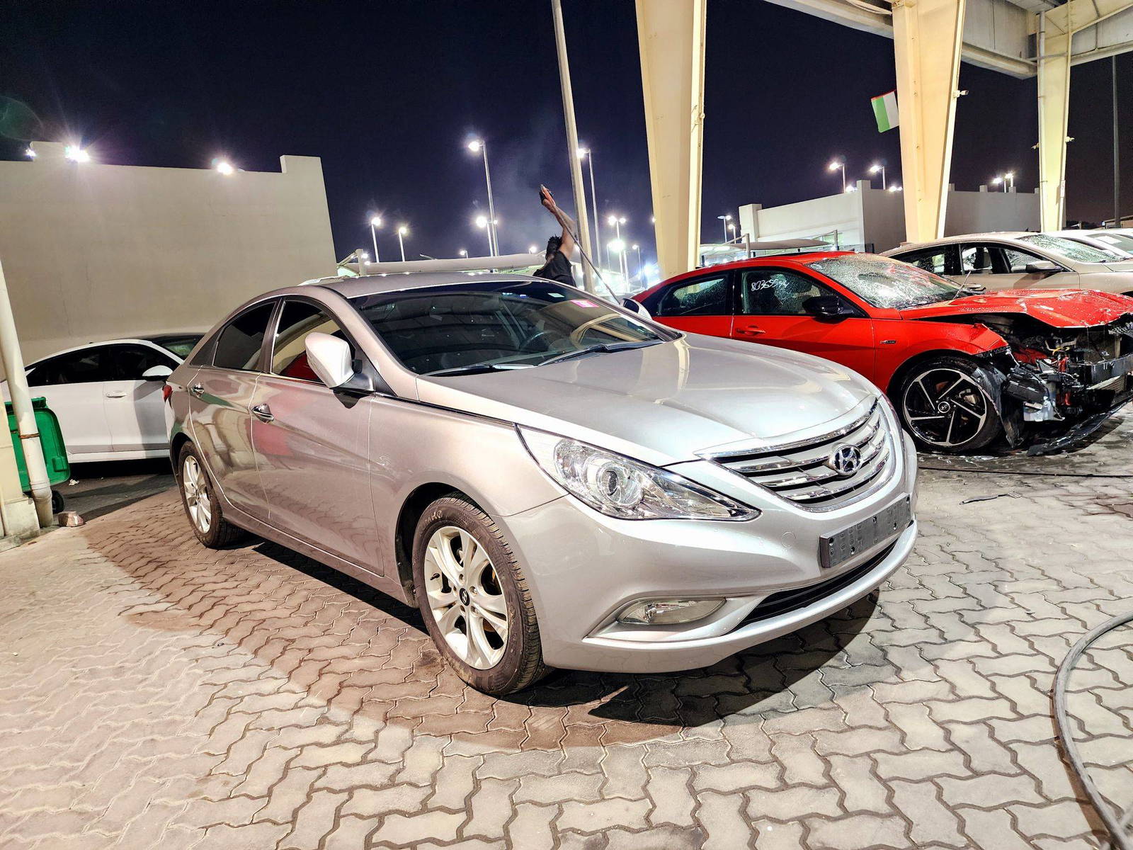 2012 HYUNDAI SONATA — 93072 KM — Lot 346280 — Souq - Marhaba Auctions Used Cars - Image 3