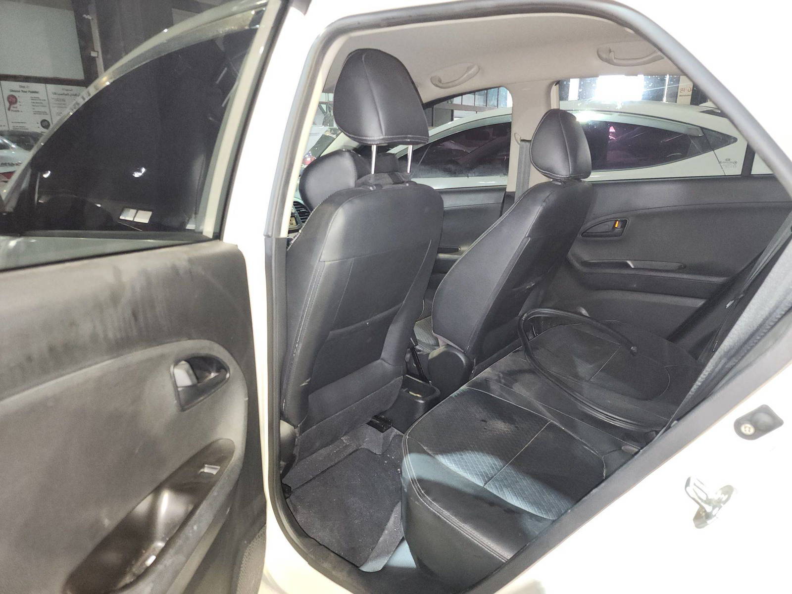 2012 KIA MORNING — 82900 KM — Lot 158432 — Al Quoz - Marhaba Auctions Used Cars - Image 7