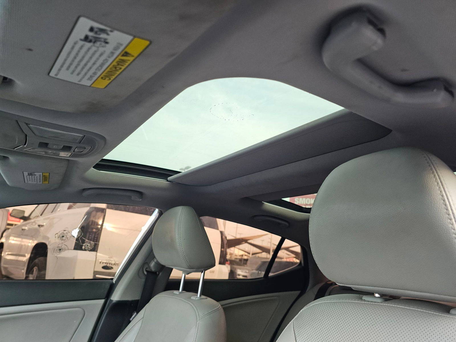 2014 KIA OPTIMA — 197022 Miles — Lot G285280 — Souq - Marhaba Auctions Used Cars - Image 8