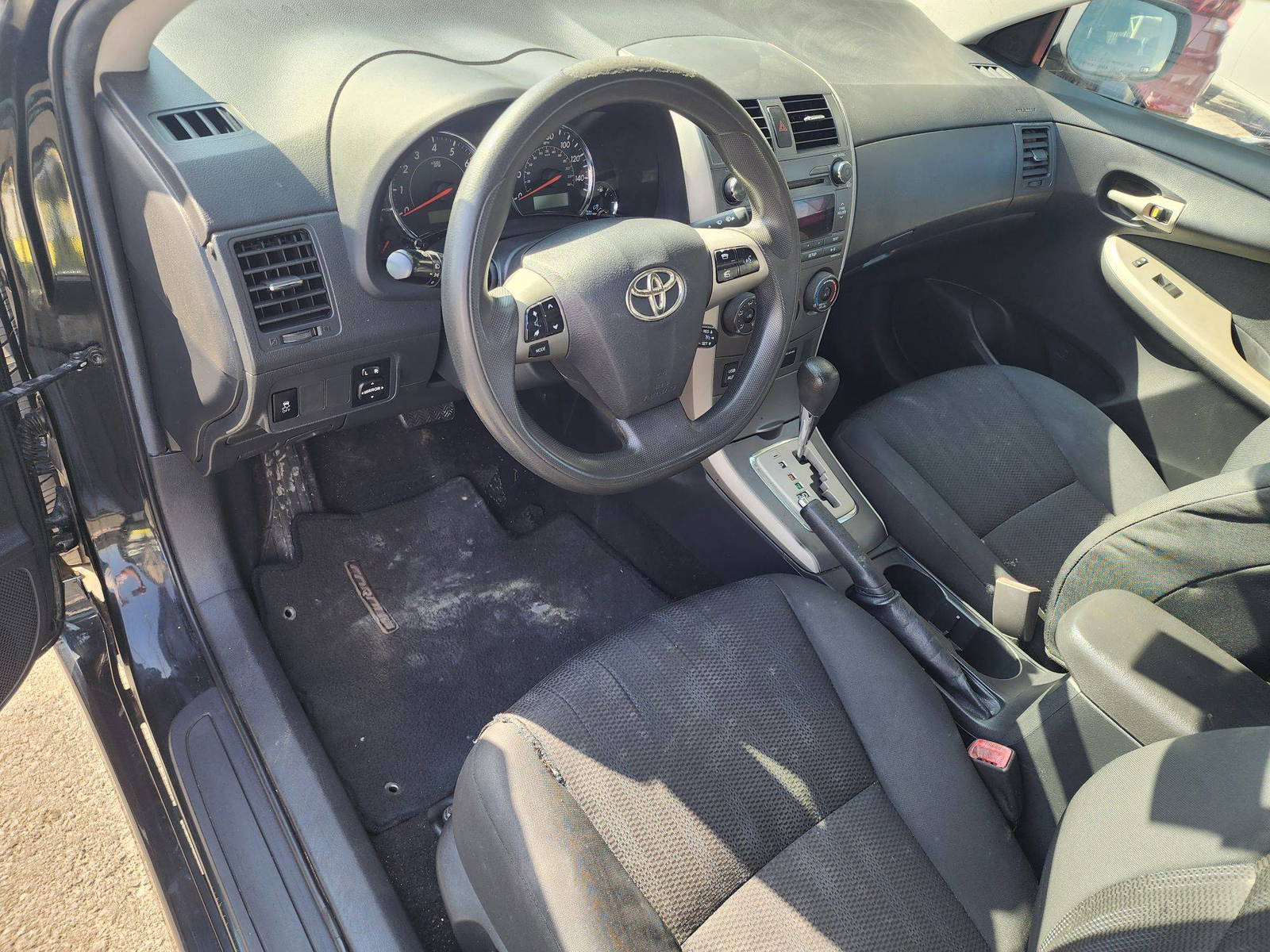 2011 TOYOTA COROLLA — 173283 Miles — Lot 71289033 - Marhaba Auctions Used Cars - Image 7