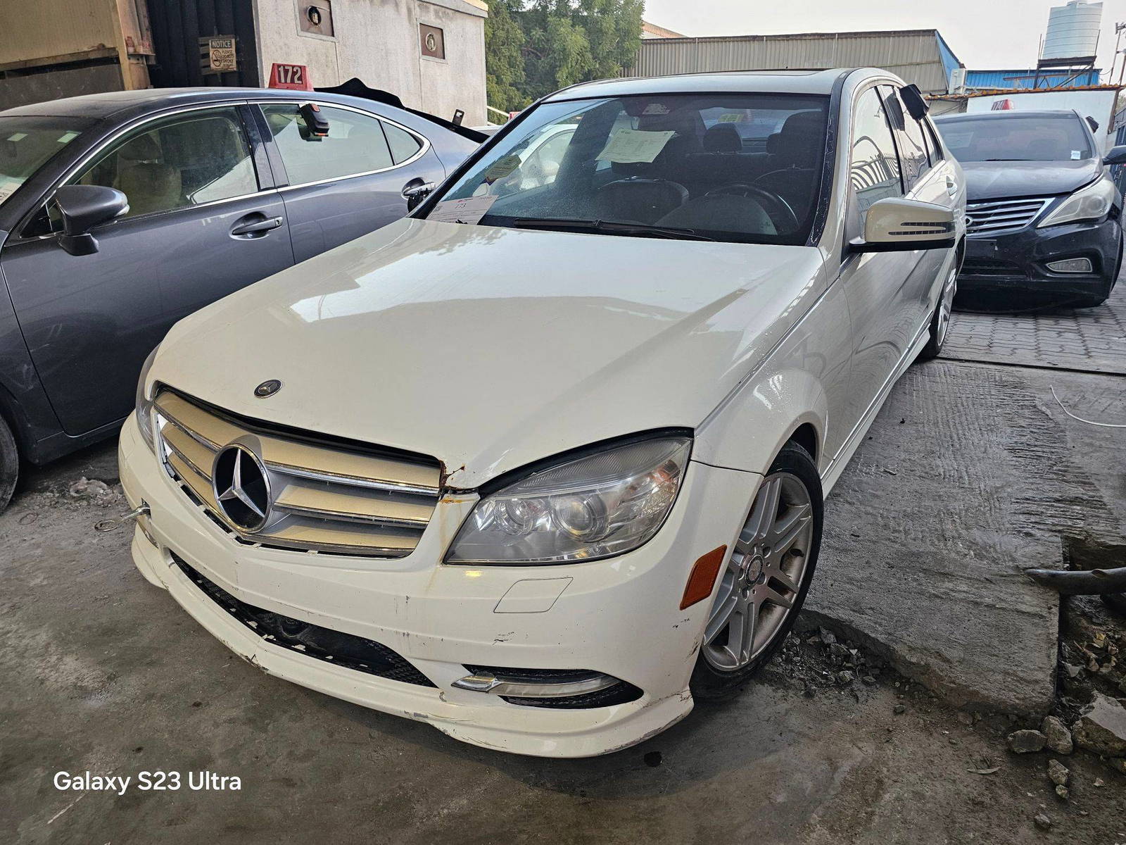 MERCEDES BENZ C300 2011 - Marhaba Auction Used Cars - Image 4