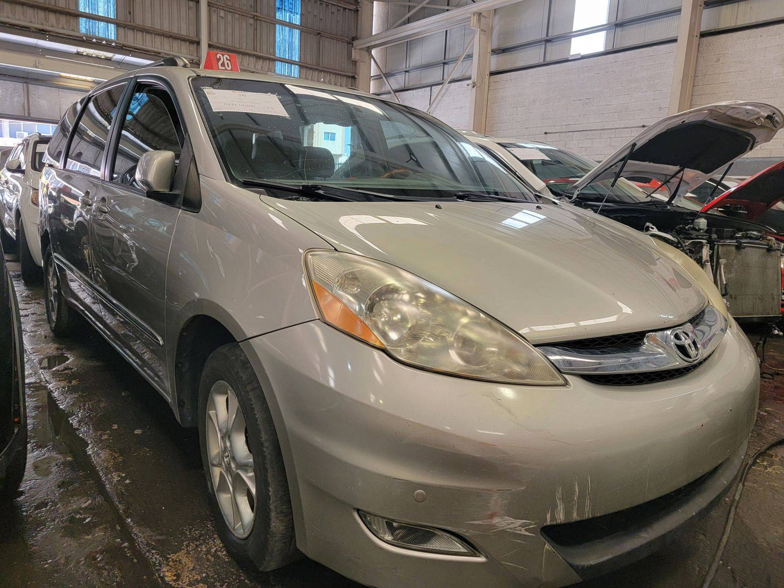 2006 TOYOTA SIENNA — 189078 Miles — Lot 87375105 — Main - Marhaba Auctions Used Cars - Image 4