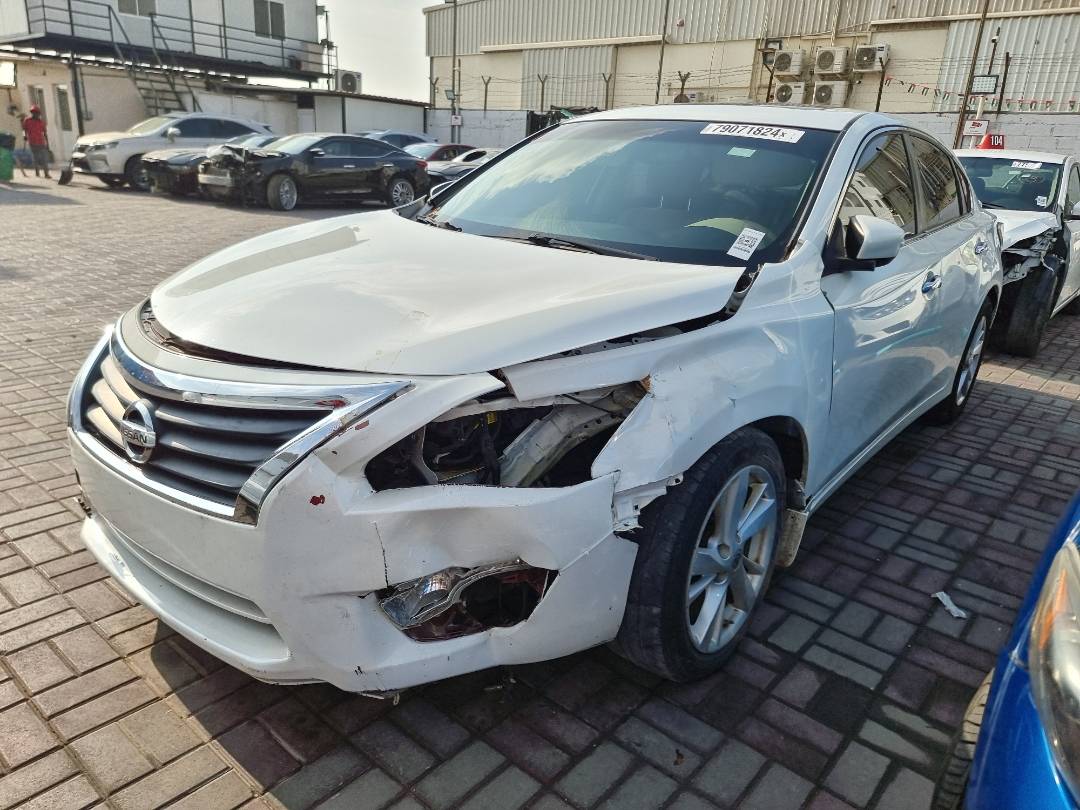 2015 NISSAN ALTIMA — 147805 Miles — Lot 215487 — Ind. 12 - Marhaba Auctions Used Cars - Image 3
