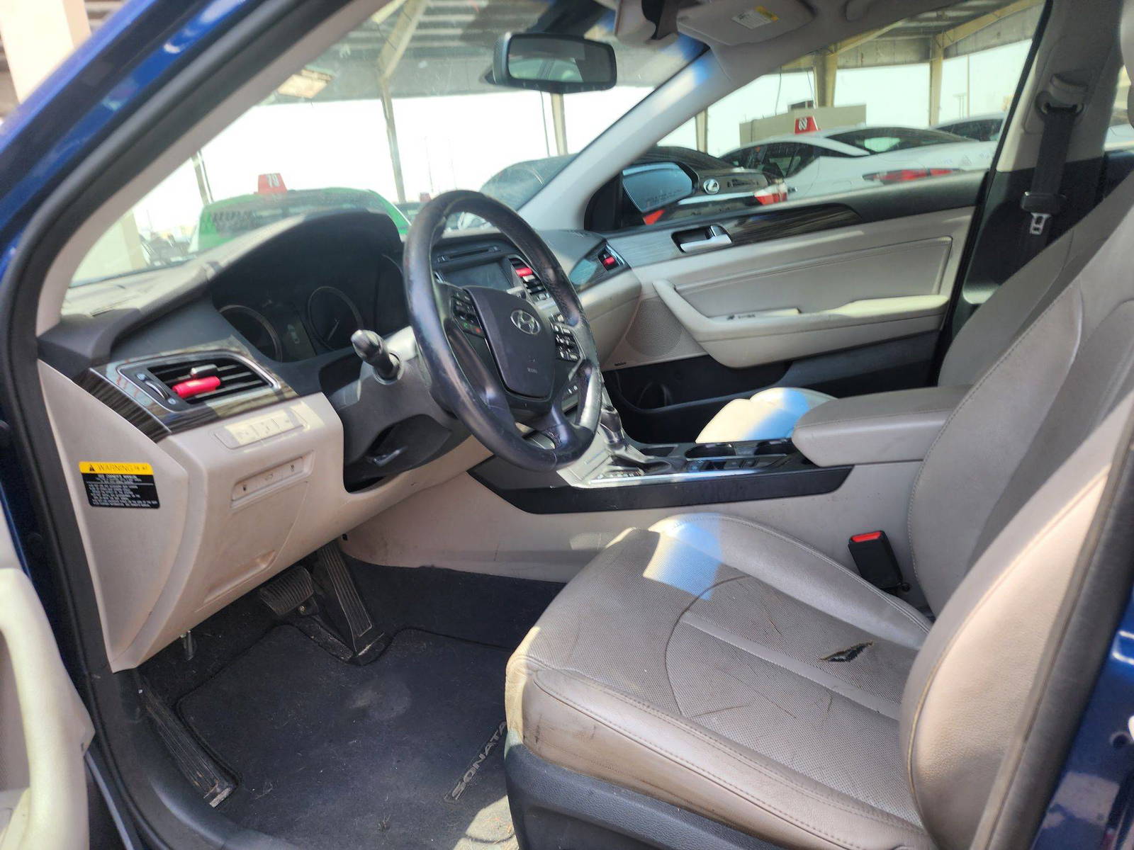 2015 HYUNDAI SONATA — 136593 Miles — Lot 64065 — Souq - Marhaba Auctions Used Cars - Image 8