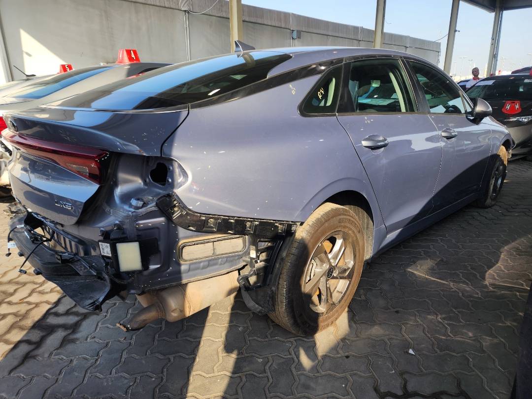 2021 KIA K5 — 71305 Miles — Lot 82180163 — Souq - Marhaba Auctions Used Cars - Image 8