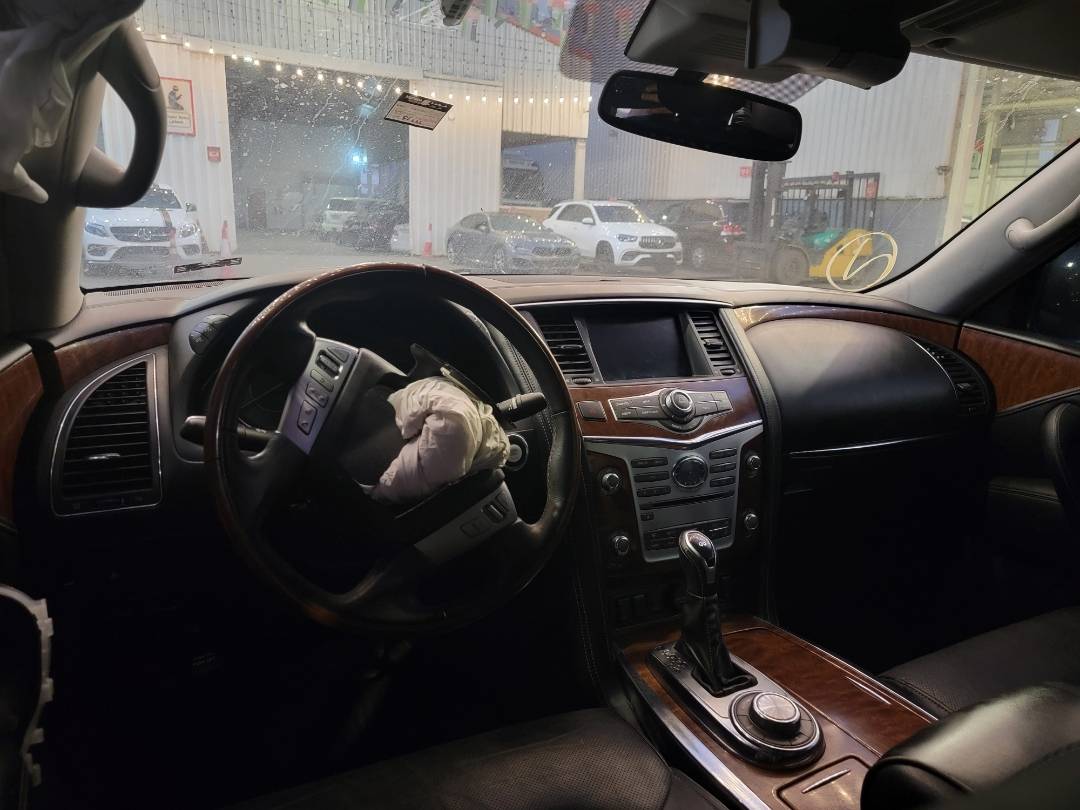 2019 INFINITI QX80 — 86226 Miles — Lot 29318 — Main - Marhaba Auctions Used Cars - Image 9