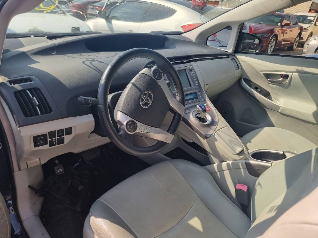 2012 TOYOTA PRIUS — 163852 Miles — Lot 1526900 — Ind. 12 - Marhaba Auctions Used Cars - Image 8