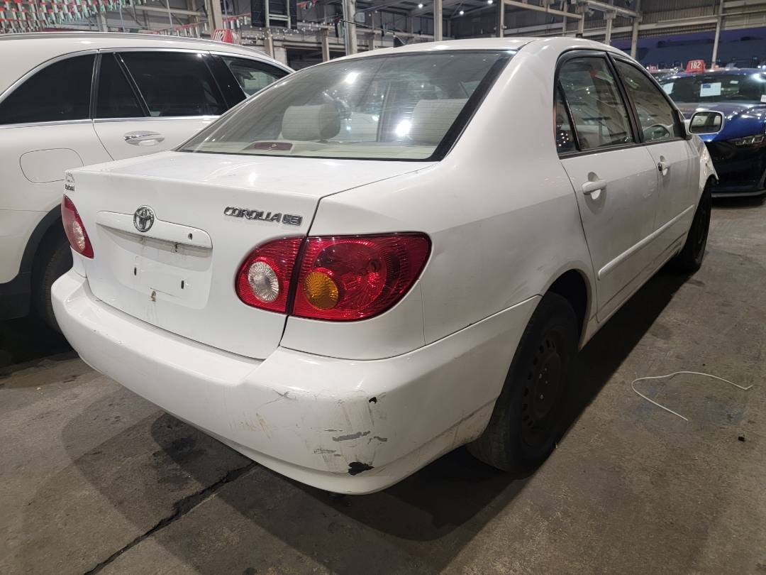 2004 TOYOTA COROLLA — 299999 Miles — Lot 42034820 — Main - Marhaba Auctions Used Cars - Image 5