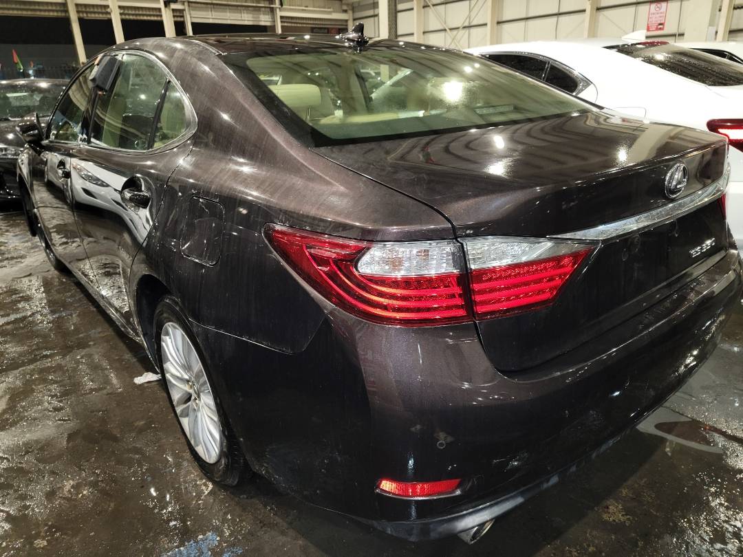 2013 LEXUS ES 350 — 147880 Miles — Lot 68665313 - Marhaba Auctions Used Cars - Image 9