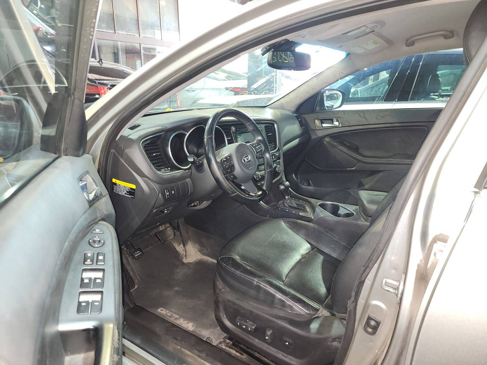 2014 KIA OPTIMA — 240929 KM — Lot 12328678 — Ind. 12 - Marhaba Auctions Used Cars - Image 9