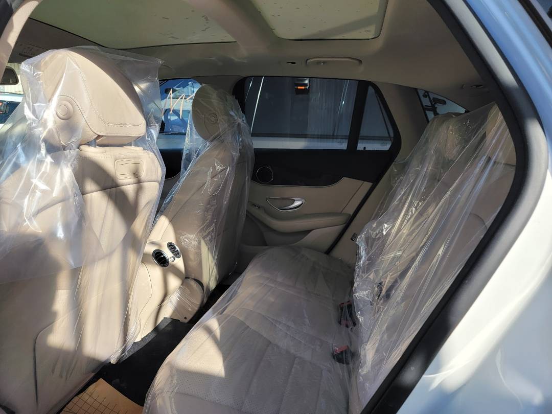 2018 MERCEDES BENZ GLC-300 — 96961 Miles — Lot B9JV050641 — Main - Marhaba Auctions Used Cars - Image 7