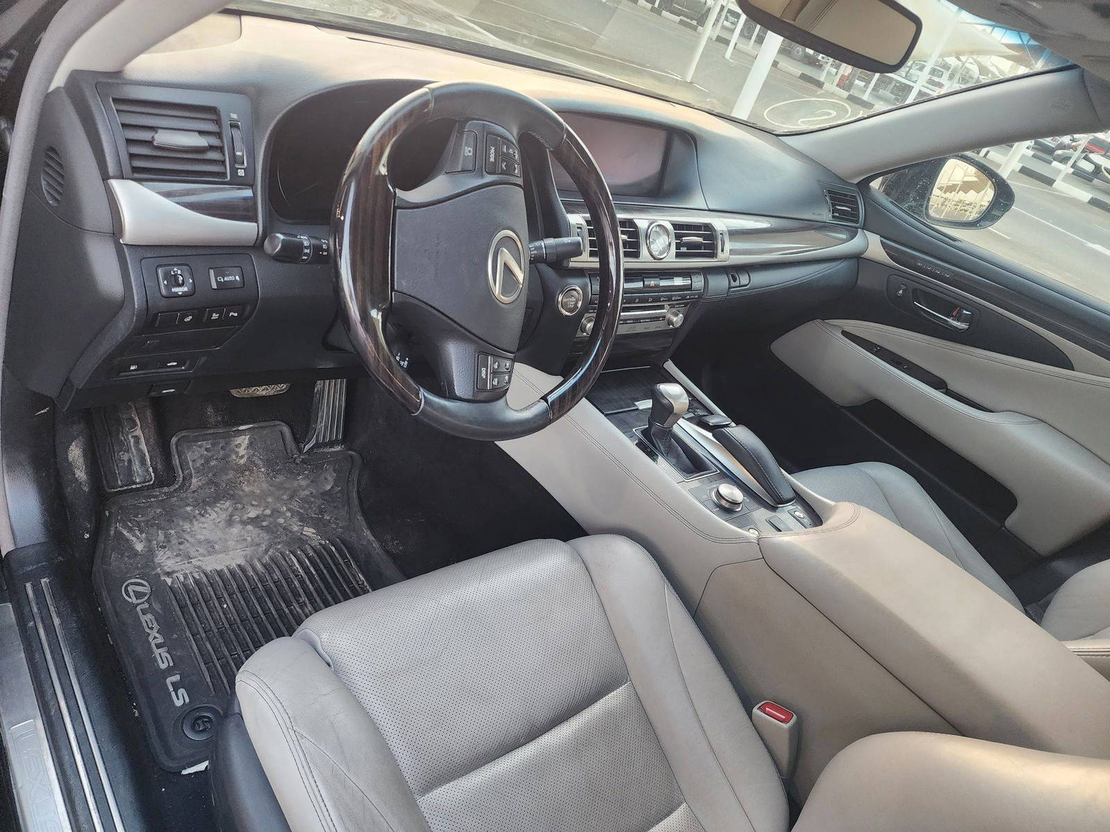 2014 LEXUS LS 460 — 135061 Miles — Lot 56103062 - Marhaba Auctions Used Cars - Image 4