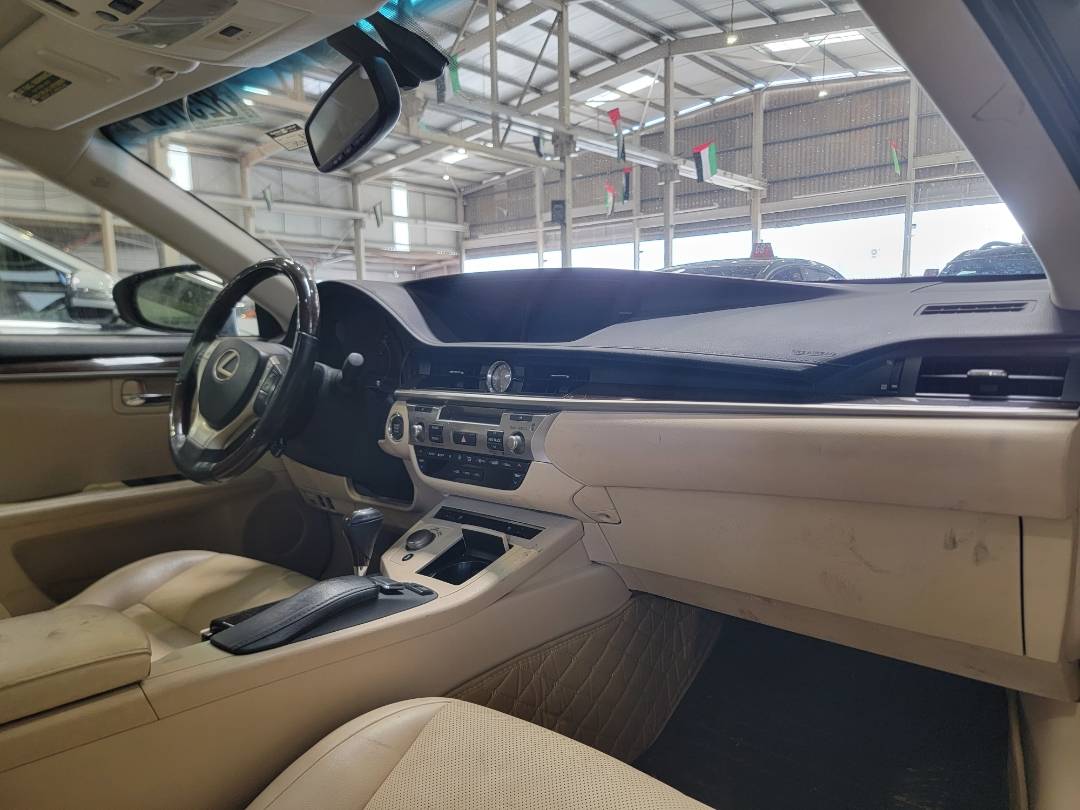 2014 LEXUS ES 350 — 139136 Miles — Lot E2139333 - Marhaba Auctions Used Cars - Image 11