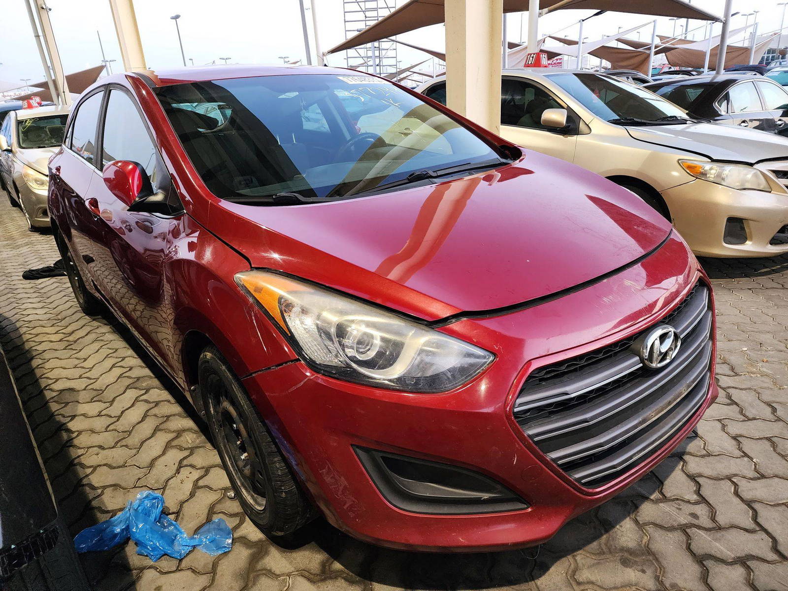 2017 HYUNDAI ELANTRA GT — 115183 Miles — Lot 77648373 - Marhaba Auctions Used Cars - Image 6