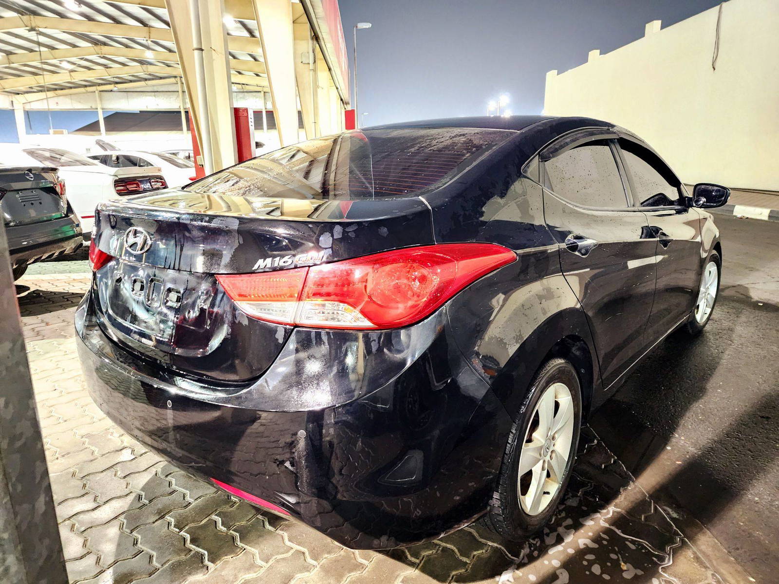 2011 HYUNDAI AVANTE — 108434 KM — Lot BU026151 — Souq - Marhaba Auctions Used Cars - Image 3