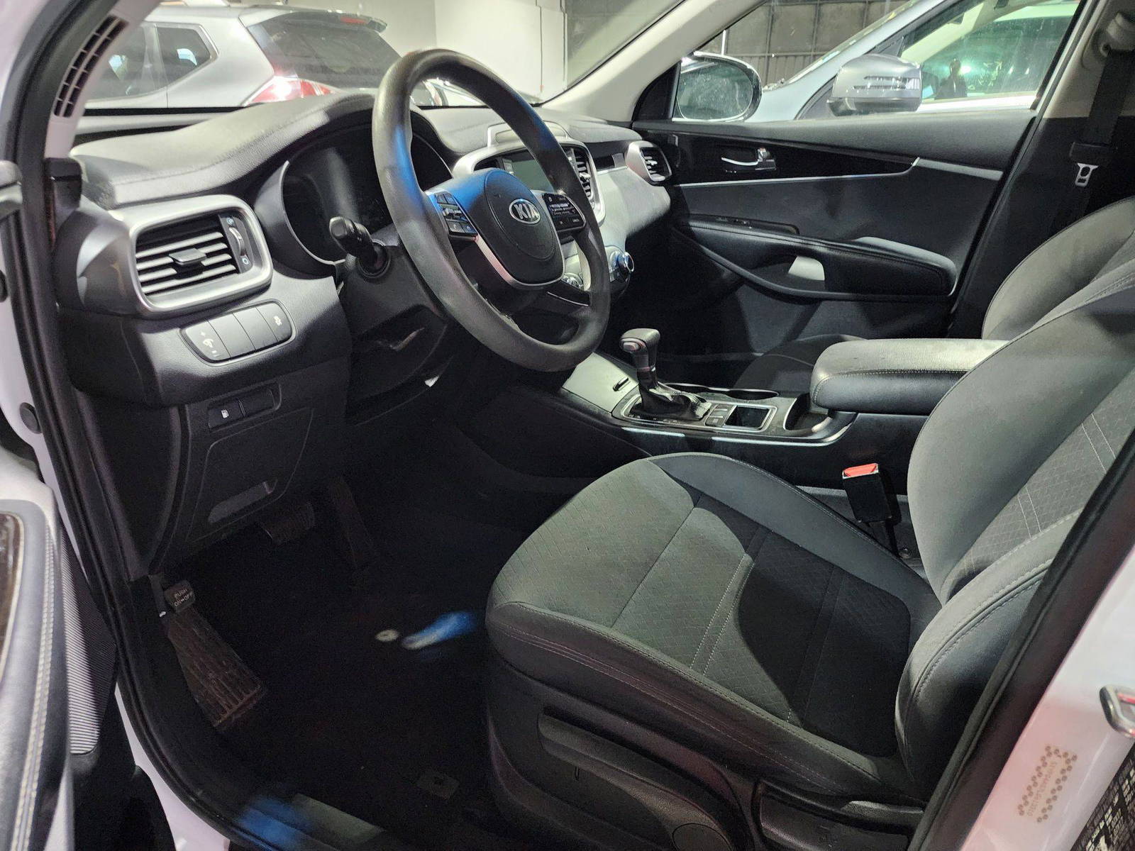 2020 KIA SORENTO — 86422 Miles — Lot 13310 — Al Quoz - Marhaba Auctions Used Cars - Image 12