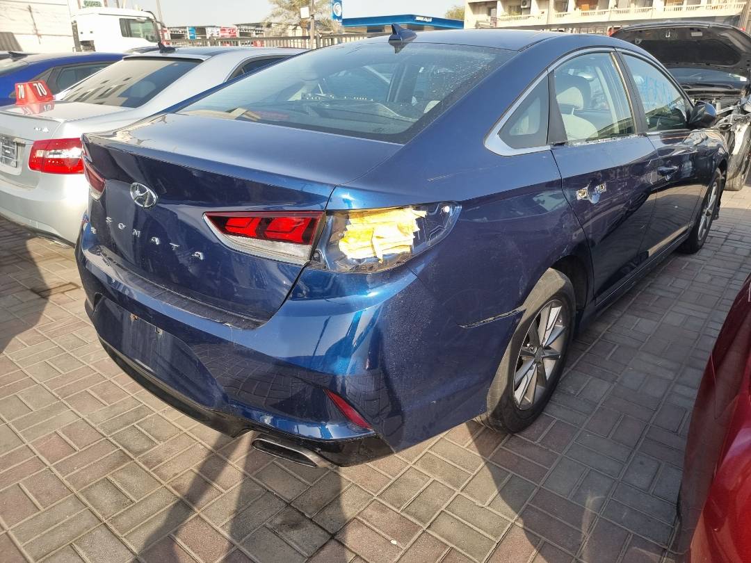 2018 HYUNDAI SONATA — 82328 Miles — Lot 598045 — Souq - Marhaba Auctions Used Cars - Image 6