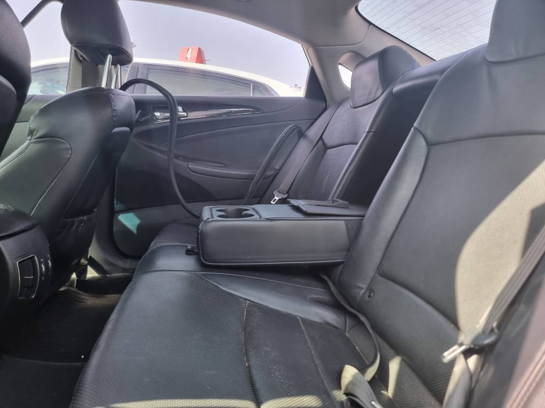 HYUNDAI SONATA 2011 - Marhaba Auction Used Cars - Image 6