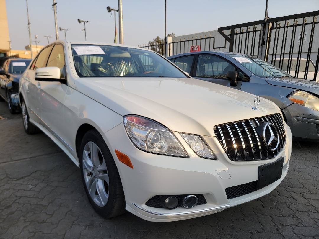 2011 MERCEDES BENZ E 350 — 176952 Miles — Lot A264182 — Main - Marhaba Auctions Used Cars - Image 4