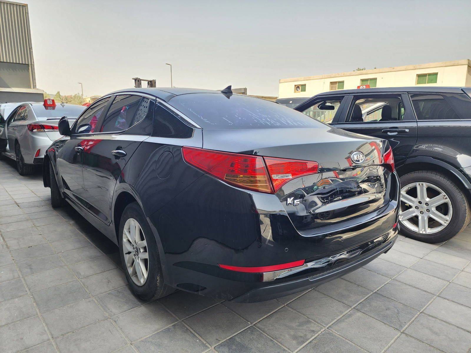 2013 KIA K5 — 247761 KM — Lot 259188 — Al Quoz - Marhaba Auctions Used Cars - Image 5