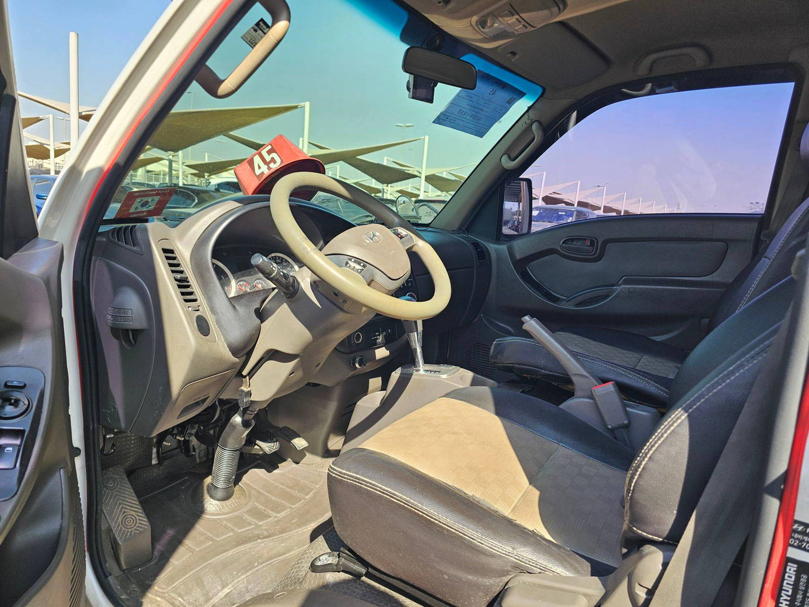 HYUNDAI PORTER 2 2018 - Marhaba Auction Used Cars - Image 8